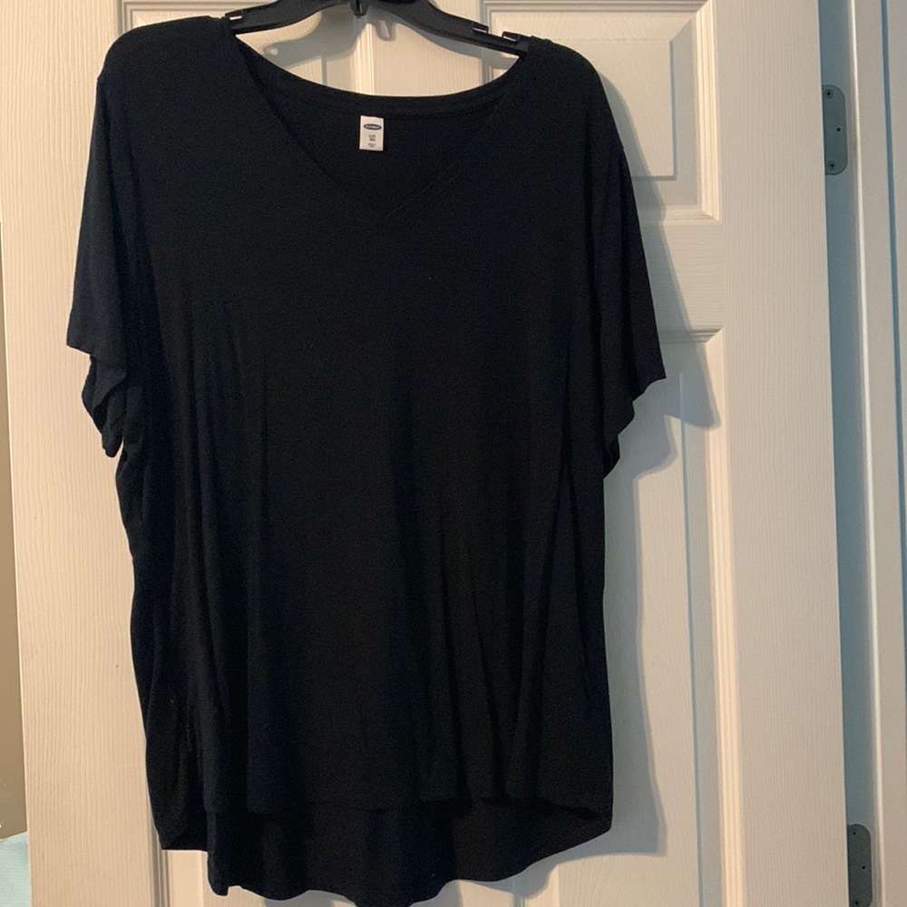 Black Old Navy Top